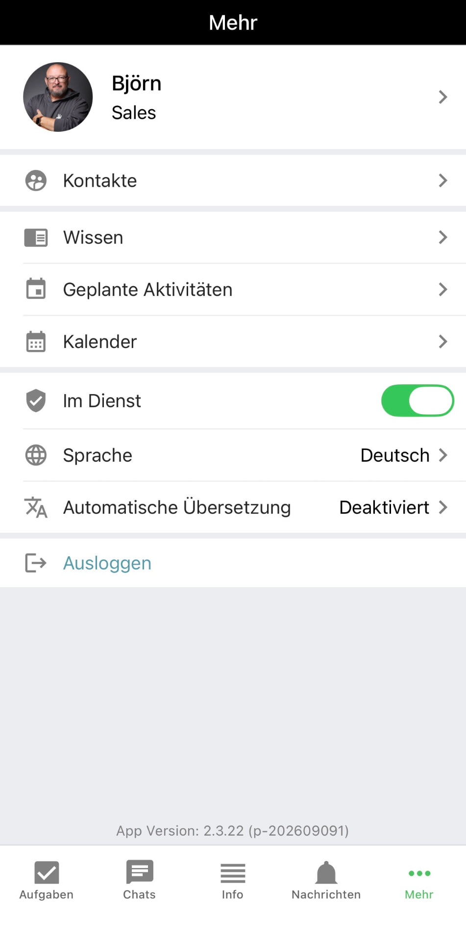 Übersetzung einstellen: Im Bereich „Mehr“ die automatische Übersetzung aktivieren.